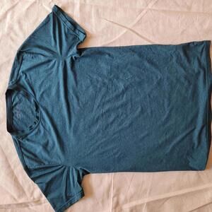 CoolKeep Men’s Small Athletic T-Shirt Green Stretch